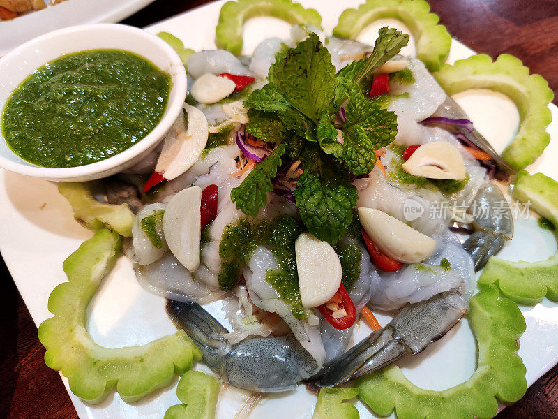 Kung Chae Nampla生虾沙拉，曼谷，泰国